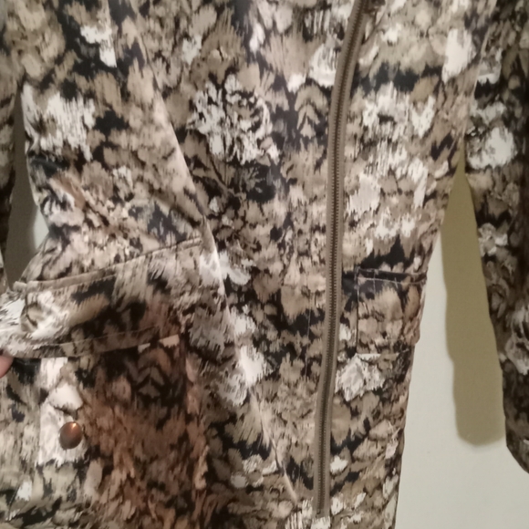 Ellen tracy trench jacket - Picture 10 of 13